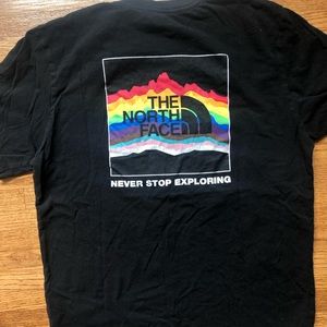 North face men’s medium t-shirt